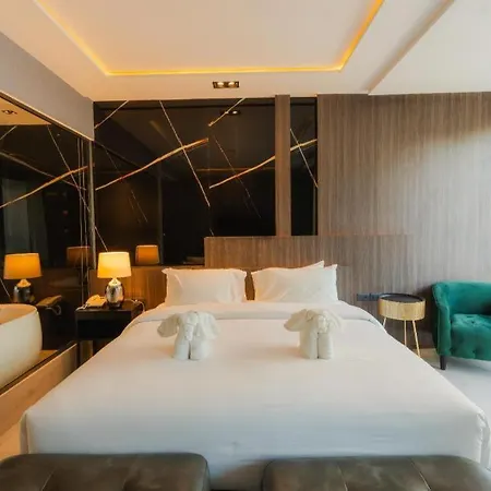 Mountain View@Nimman12 Hotel & Resort
